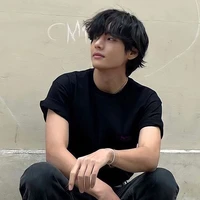 kim taehyung(V)