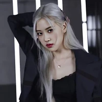 Park Chaeyoung (Cô)