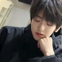 Tả Kỳ Hàm - cậu