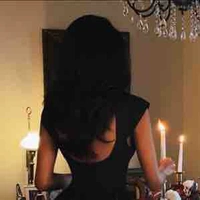 Bà 2 Thuỷ ( mẹ Thục Anh )