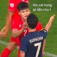 con điên nò😞😔🤡👽🍓