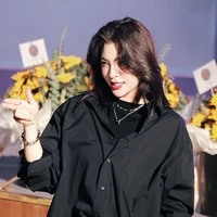 Faye Malisorn -chị-