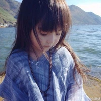 Minh Nguyệt lúc nhỏ
