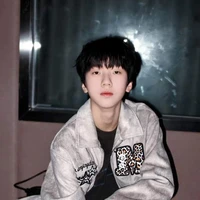 Nhiếp Vĩ Thần