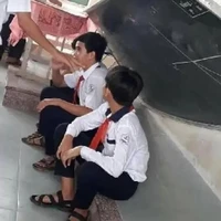 lớp 12A2 (hội chợ toàn năng)