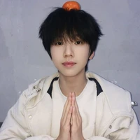 Nhiếp Vĩ Thần