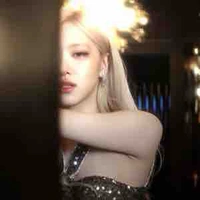 Park Chaeyoung ( Nàng ) 