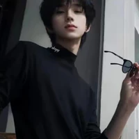 Vương Lỗ Kiệt_ anh