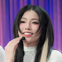 TRẦN THẢO LINH 