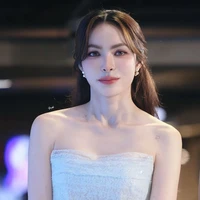 Charlotte Austin- nàng