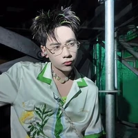 Lê Quang Hùng - Phone