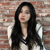 Kang Hyewon/Chị