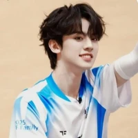 Tả Hàng : Cậu :
