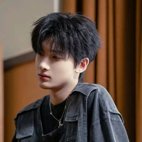 Dư Vũ Hàm_H