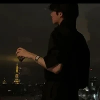 Ông Hoàng - ba anh
