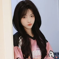 Lý Giai Ân[Cô]
