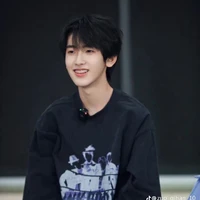 Tả Kỳ Hàm _ cậu