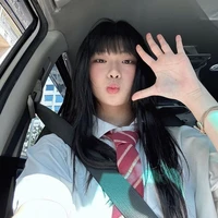 Nguyễn Lê Ngọc Ánh Sáng - Aza