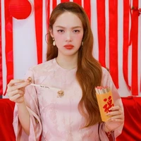 Lê Ngọc Minh Hằng ( hồi bé )