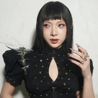 Vũ Thị Ngân Mỹ - Nàng