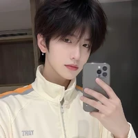 Hi Thần