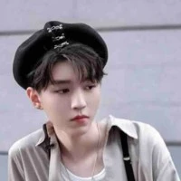 vương tuấn khải 