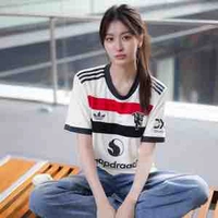 View Benyapa Jeenprasom