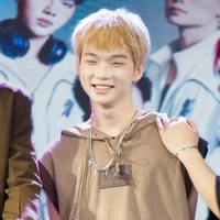 Văn Khang-Ki-