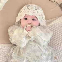 Hạ Kiều Di (3 tuổi)