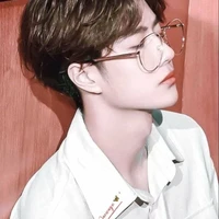 Vương Nhất Bác [ 23 Tuổi ]