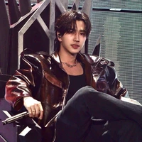 Perth Tanapon-bạn anh