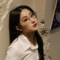 yoko apasra(bạn nàng)