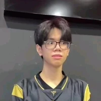 tgiả
