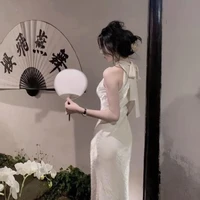 Tạ Quyên - mẹ anh