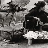 bà bán bánh chuối