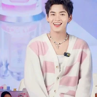 Huỳnh Hoàng Hùng( HùngHuỳnh)