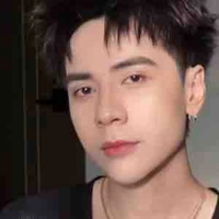 Quang Hùng 