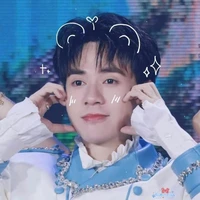 Lê Quang Hùng - Phone