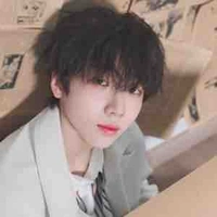 Nhiếp Vĩ Thần