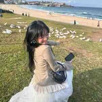 Nguyễn Linh Chi-Chi Xê