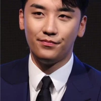 Lee Seung Hyun_Hyun_