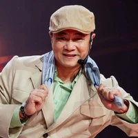 Tự Long