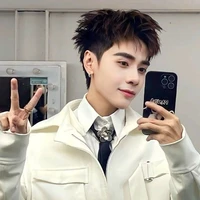 Lê Quang Hùng(Quang Hùng MaterD