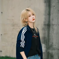 Trần Kha - cô