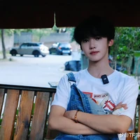 Trương Dịch Nhiên(N)