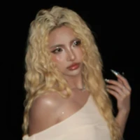 Nguyễn Hiền Mai - MaiQuinn