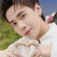 Quang Hùng