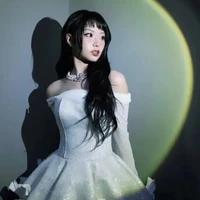 Nguyễn Lê Ngọc Ánh Sáng_Aza