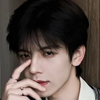 Hoàng Nguyễn Anh Khôi