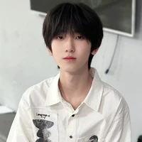 Tả Kì Hàm_bé